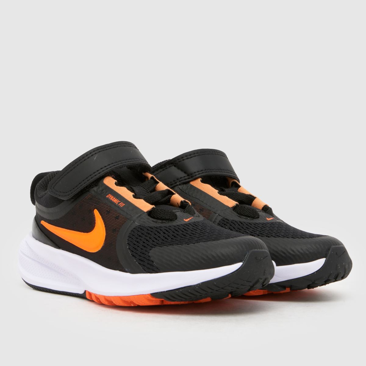 Nike Star Runner 5 Boys Junior in Black & Orange Nike Star Runner 5 1