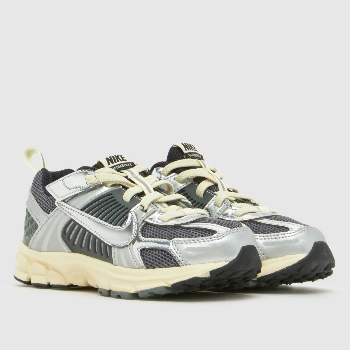 Nike Vomero 5 Boys Junior in Grey Nike Vomero 5 1