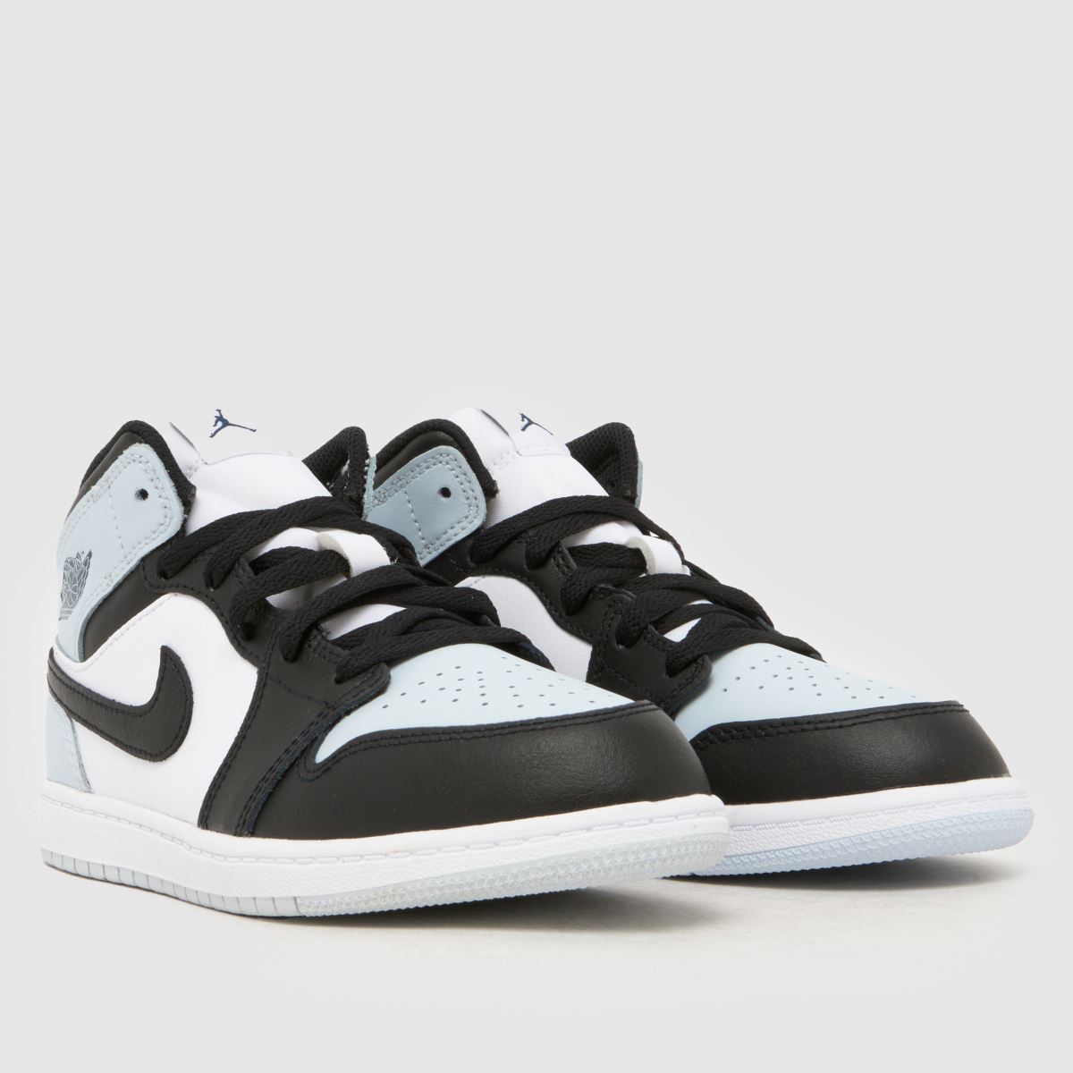 Nike Jordan 1 Mid Boys Junior in Black and blue Nike Jordan 1 Mid 1