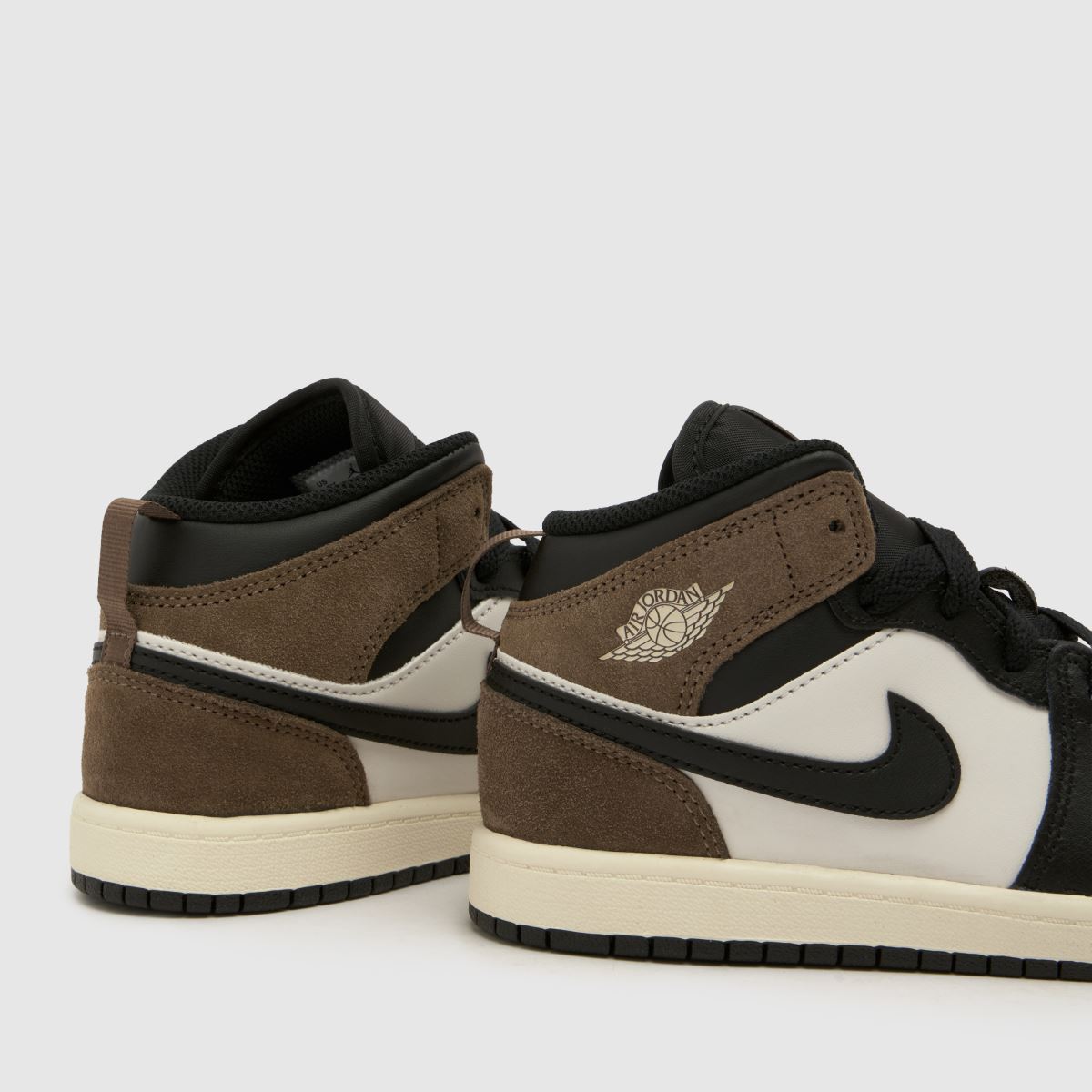 Nike Jordan Air 1 Mid Boys Junior in Black & Brown Nike Jordan Air 1 Mid 7