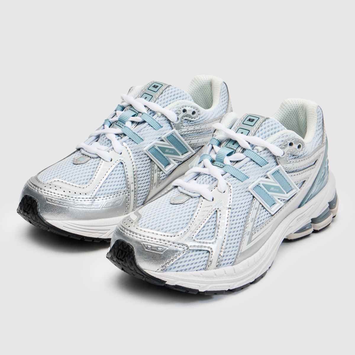 New Balance 1906 Boys Junior in Pale Blue New Balance 1906 4