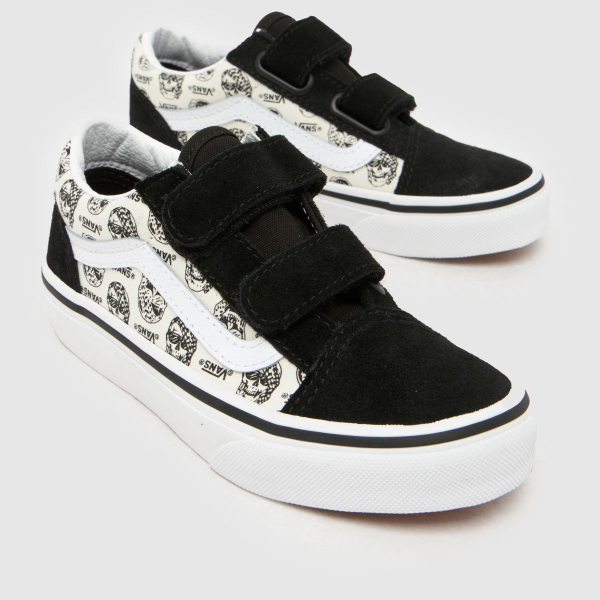 Vans Old Skool V Boys Junior in Black & White Vans Old Skool V 4