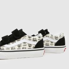Vans Old Skool V Boys Junior in Black & White Vans Old Skool V,4 of 4