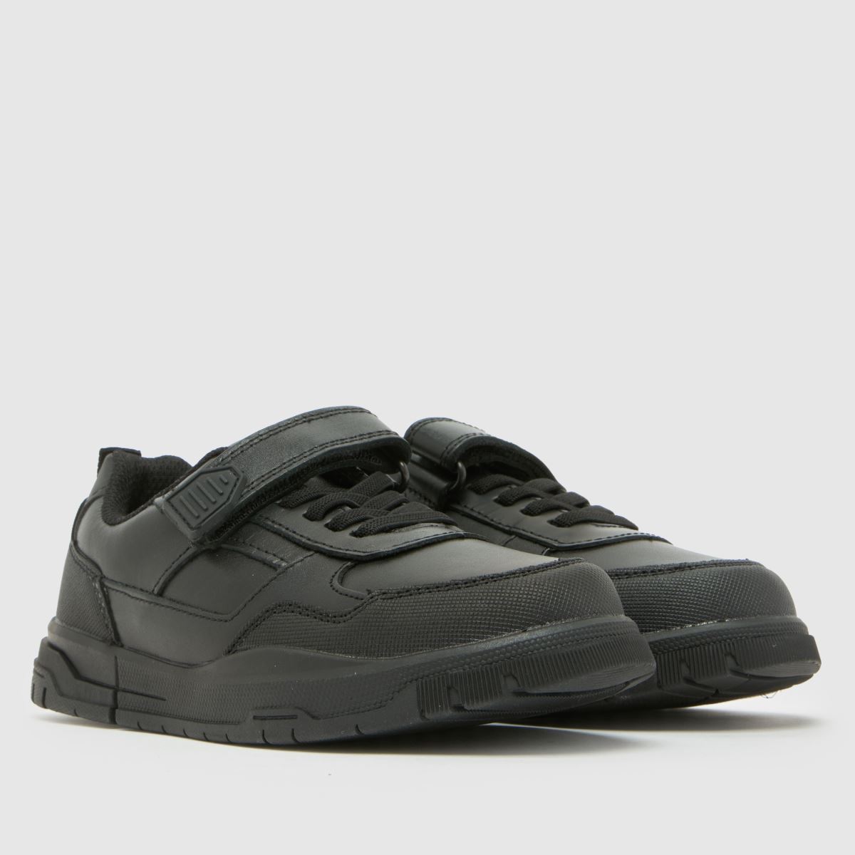 schuh Mountain Leather Boys Junior in Black schuh Mountain Leather 1