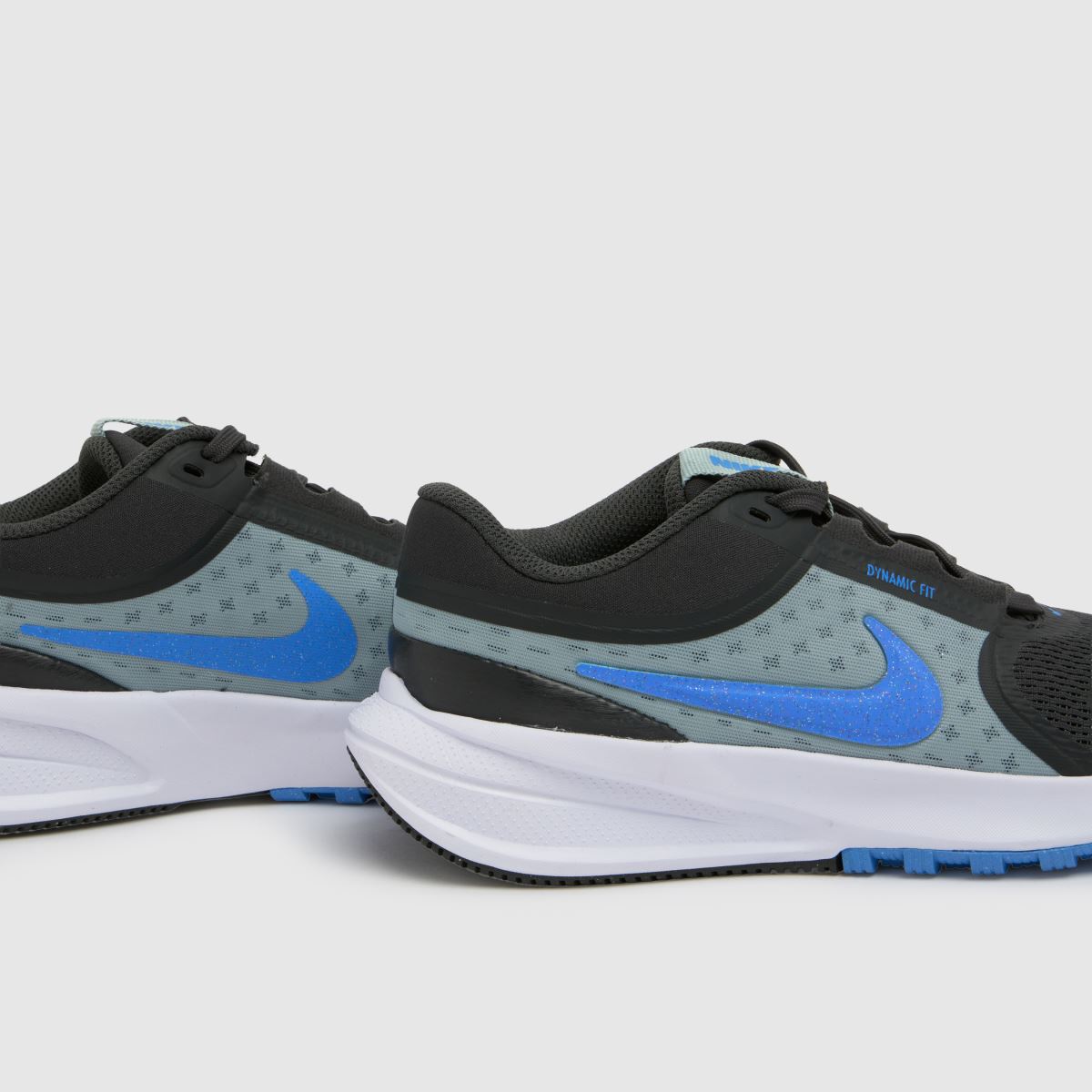 Nike Star Runner 5 Boys Youth in Grey Multi Nike Star Runner 5 7