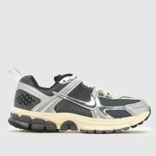 Nike Vomero 5 Boys Youth in Grey Nike Vomero 5,1 of 4