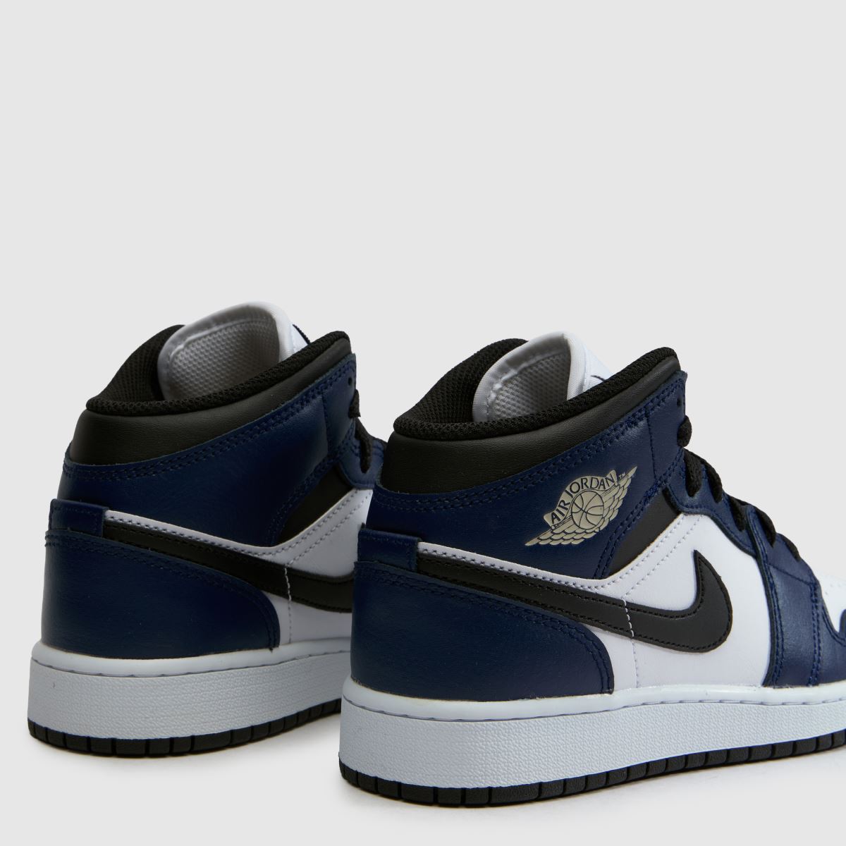 Nike Jordan Air Jordan 1 Mid Boys Junior in Multi Nike Jordan Air Jordan 1 Mid 7
