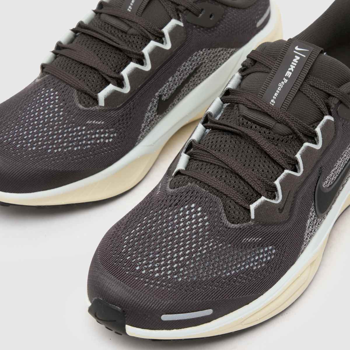 Nike Air Zoom Pegasus 41 Boys Youth in Dark Grey Nike Air Zoom Pegasus 41 7