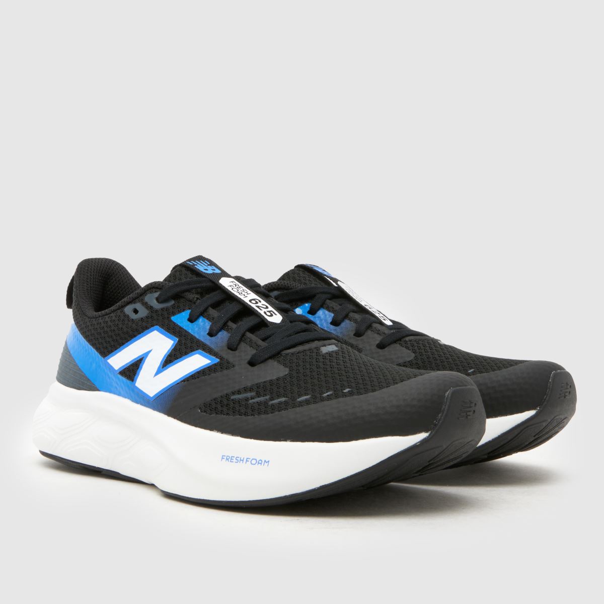 New Balance Fresh Foam 625 Boys Youth in Black and blue New Balance Fresh Foam 625 1