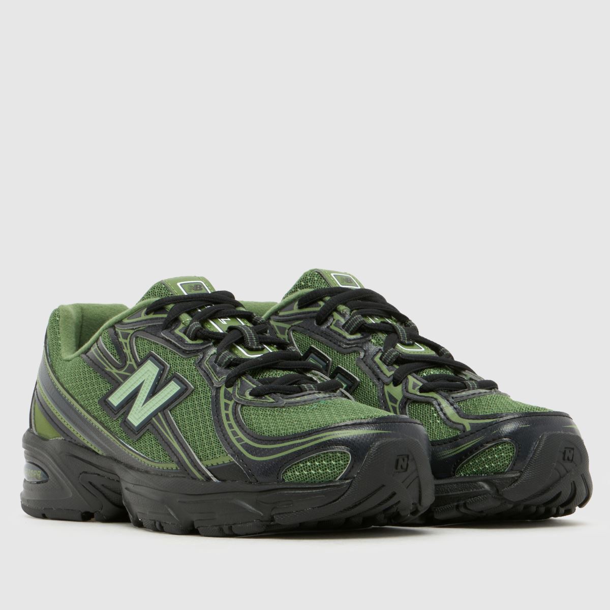 New Balance 740 Boys Youth in Green New Balance 740 1
