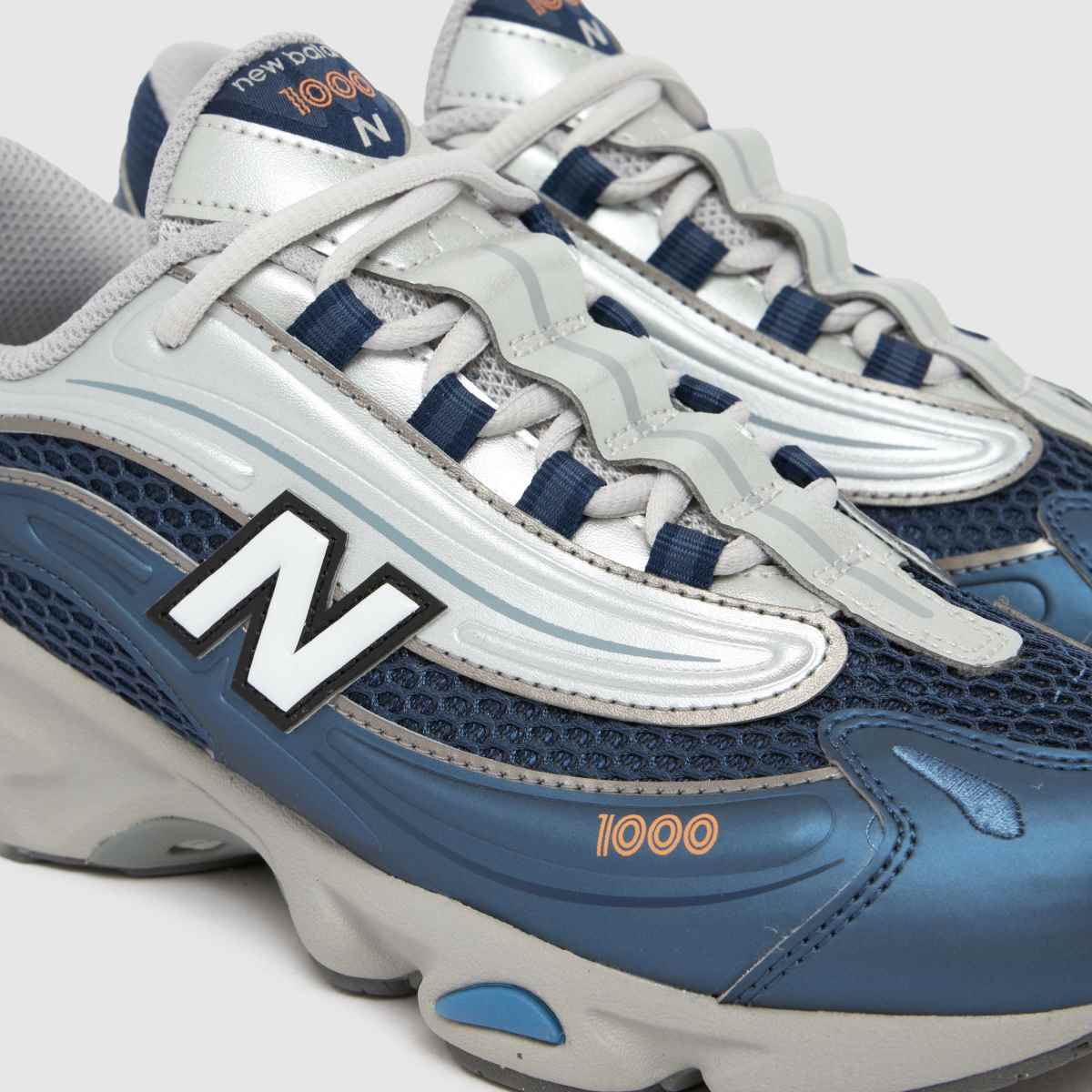 New Balance 1000 Boys Youth in Navy & Stone New Balance 1000 4