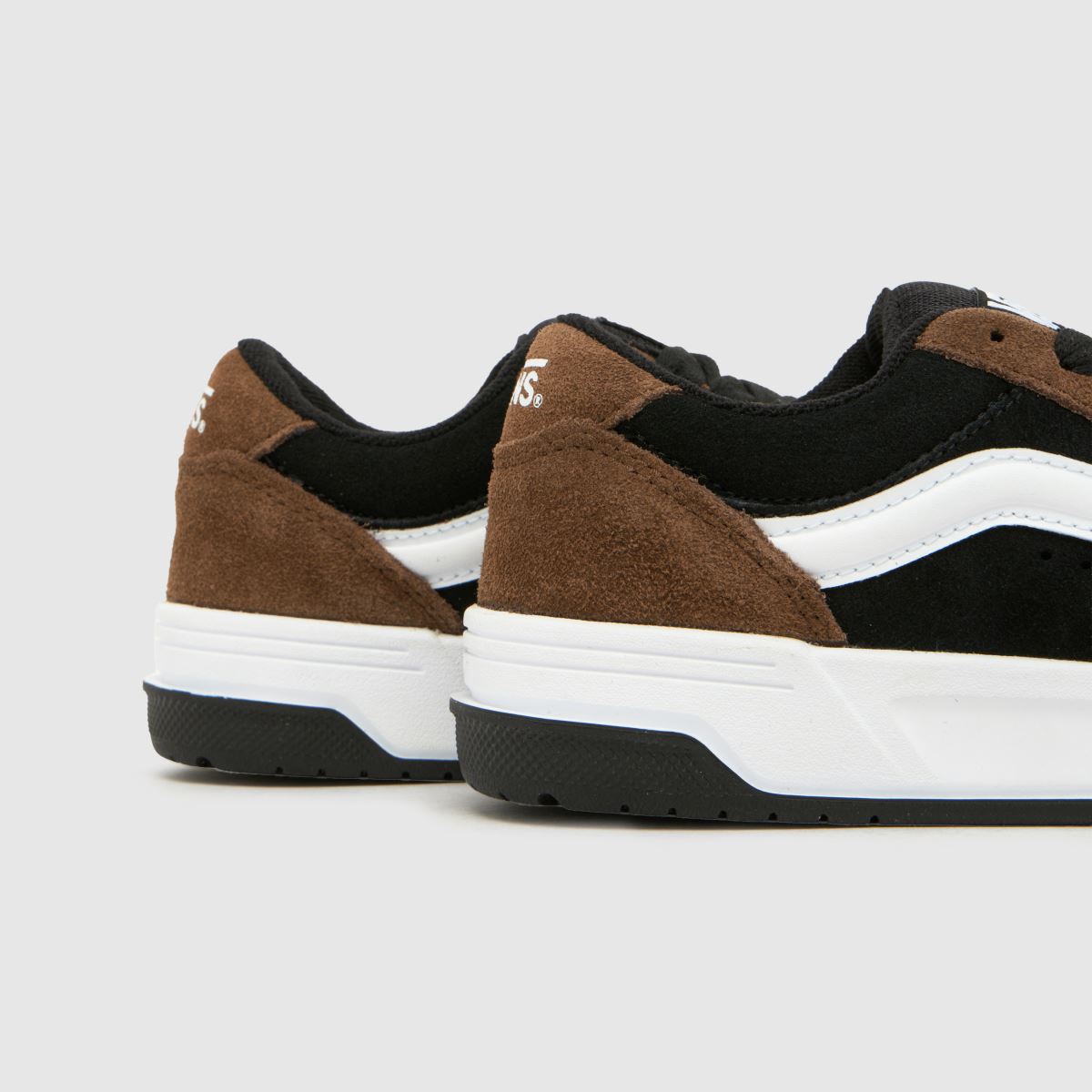 Vans Hylane Boys Youth in Brown & Black Vans Hylane 7