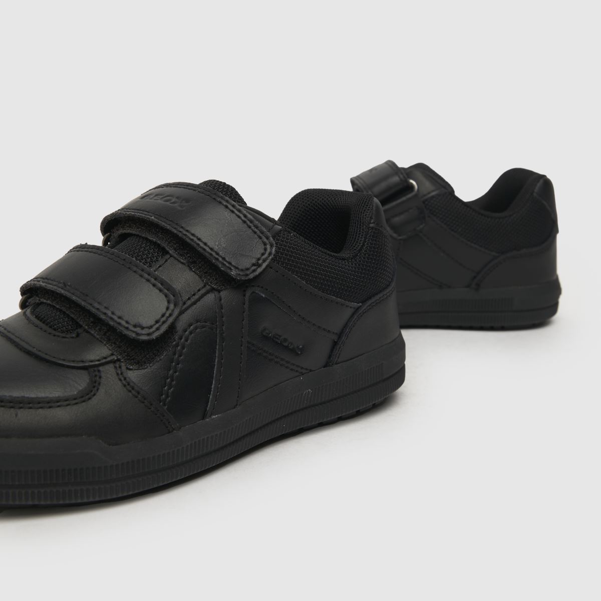 Geox Arzach 2v Boys Youth in Black Geox Arzach 2v 7