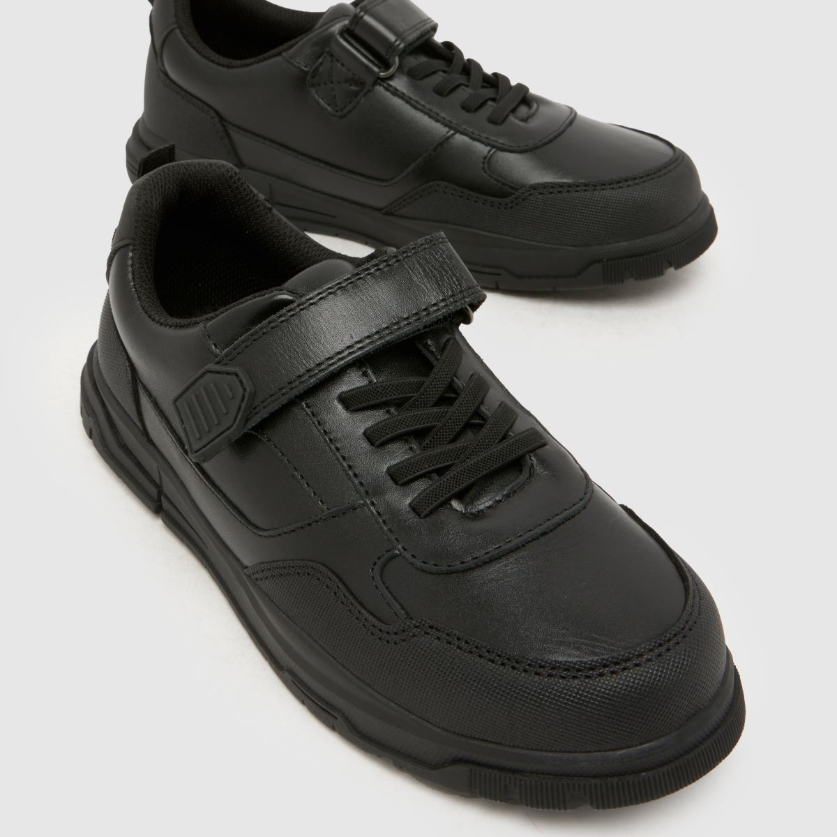 schuh Mountain Leather Boys Youth in Black schuh Mountain Leather 4
