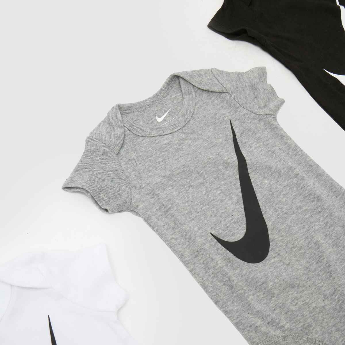 Nike Baby Bodysuit 3 Pack in Black & White Nike Baby Bodysuit 3 Pack 1