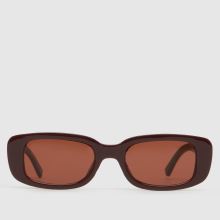 AIRE Ceres Sunglasses in Burgundy AIRE Ceres Sunglasses,2 of 4