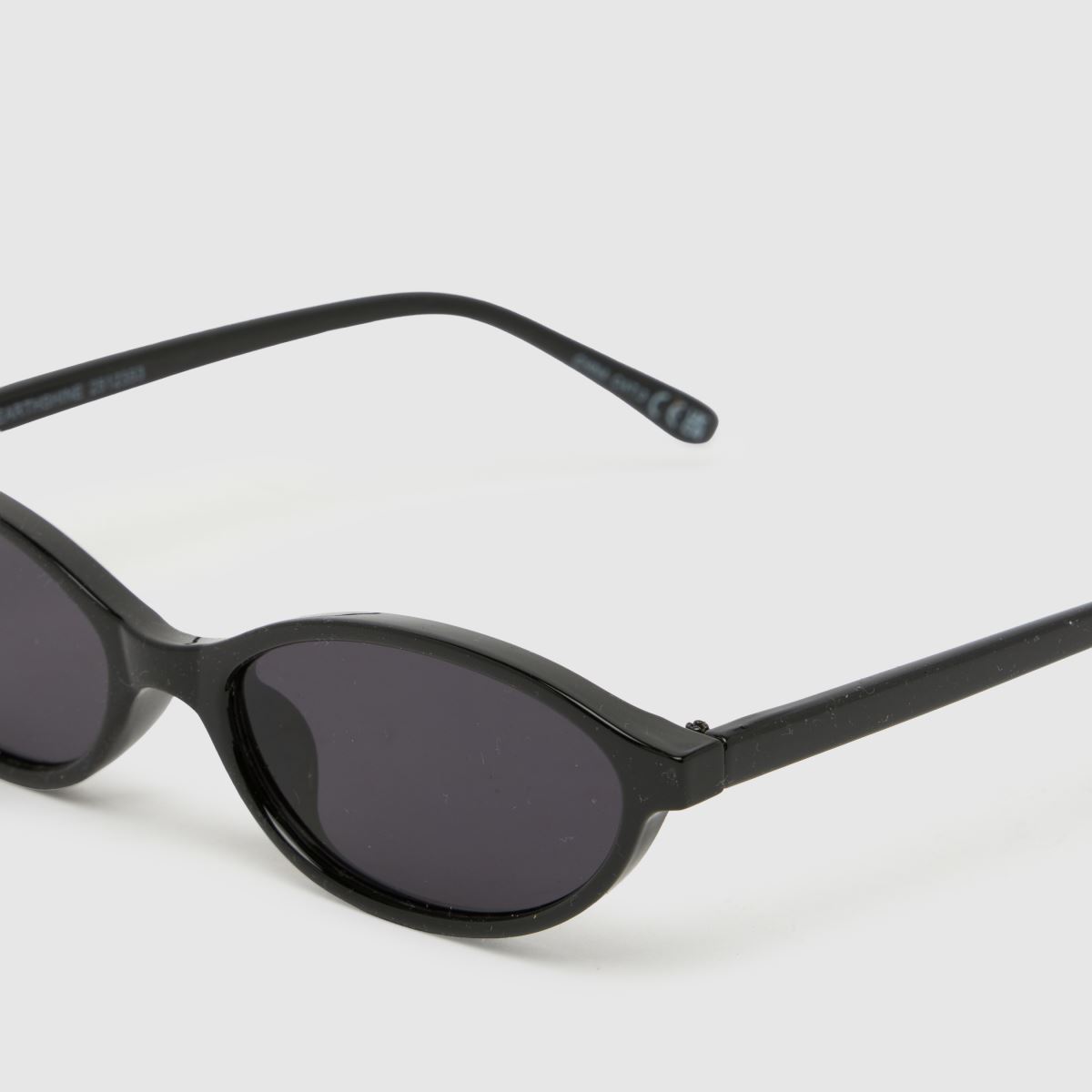AIRE Earthshine Sunglasses in Black AIRE Earthshine Sunglasses 4