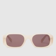 Quay Hyped Up Sunglasses,2 of 4