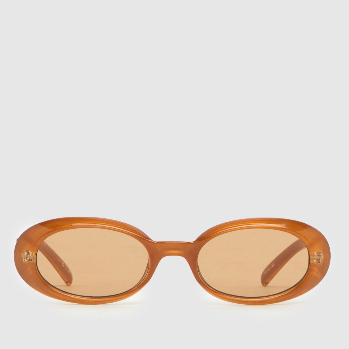 LE SPECS Work It Sunglasses in Tan LE SPECS Work It Sunglasses 1