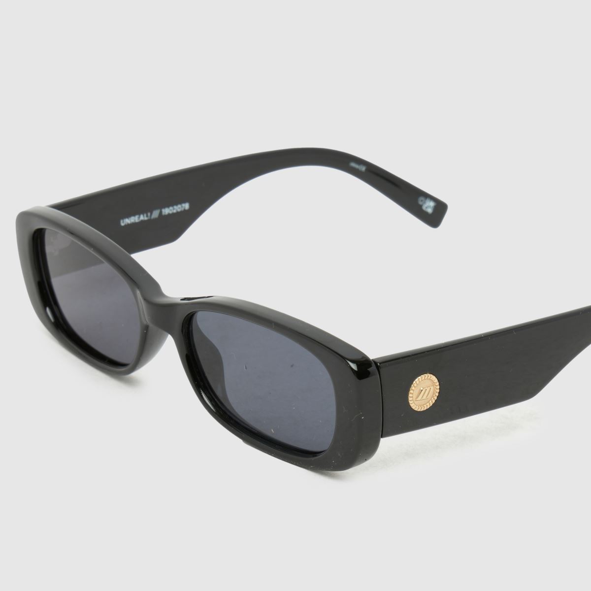 LE SPECS Unreal Sunglasses in Black LE SPECS Unreal Sunglasses 4