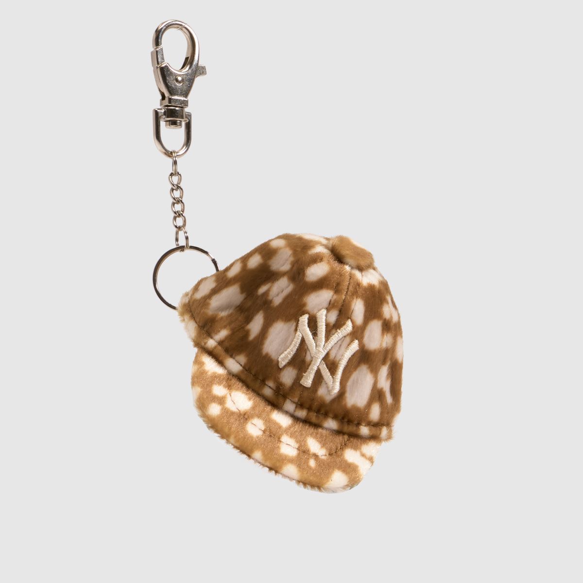 New Era Deer Mini Keychain in Print New Era Deer Mini Keychain