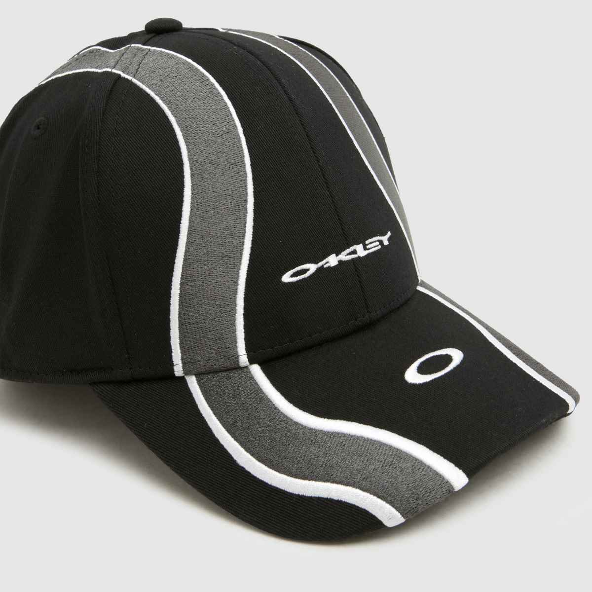 Oakley Wave Cap in Black Oakley Wave Cap 1