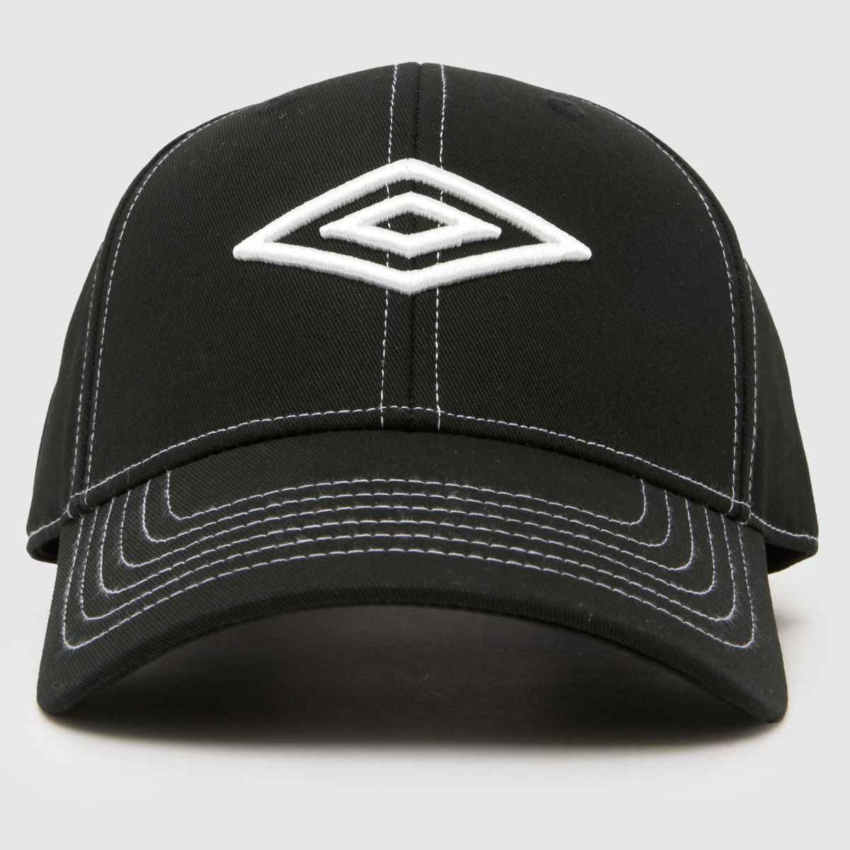 UMBRO Cap in Black & White, Contrast Stitch