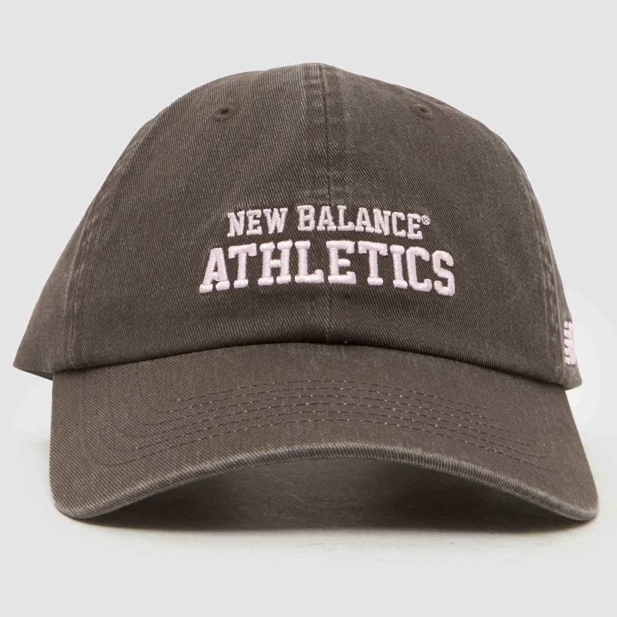 New Balance Athletics Panel Cap in Dark Brown & Pink, Logo Detail