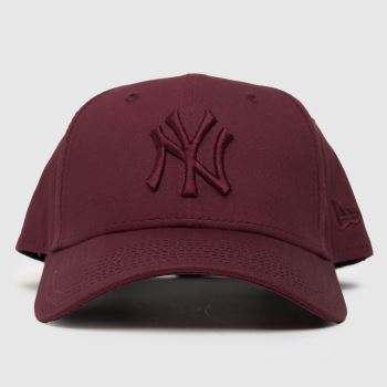 New Era burgundy league essential 9forty cap New Era burgundy league essential 9forty cap