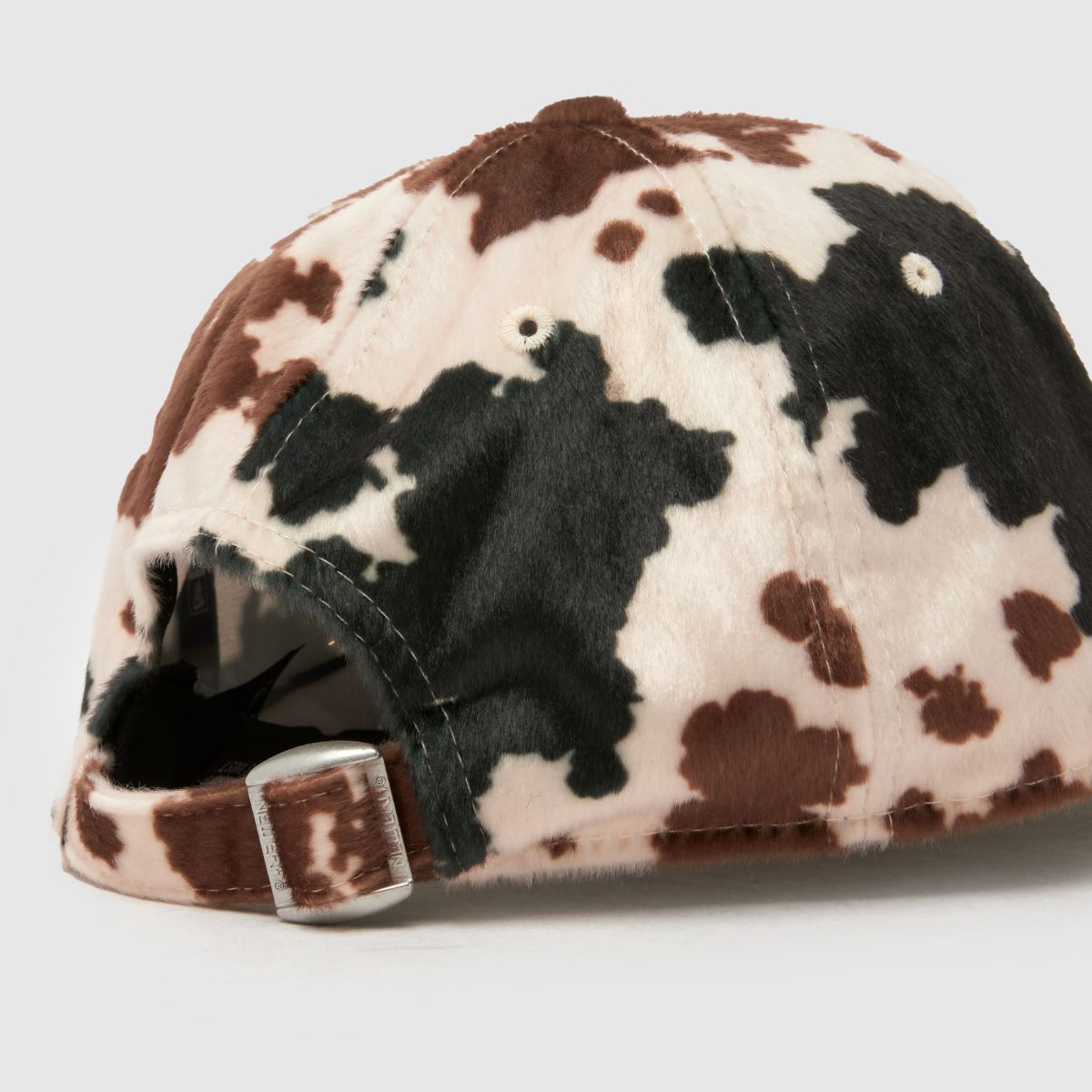 New Era Cow Print 9TWENTY Cap in Print New Era Cow Print 9TWENTY Cap 7