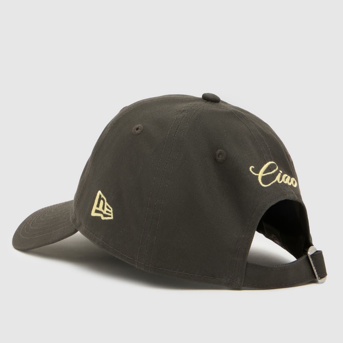 New Era 9TWENTY Yankees Slogan Cap in Brown Multi New Era 9TWENTY Yankees Slogan Cap 4