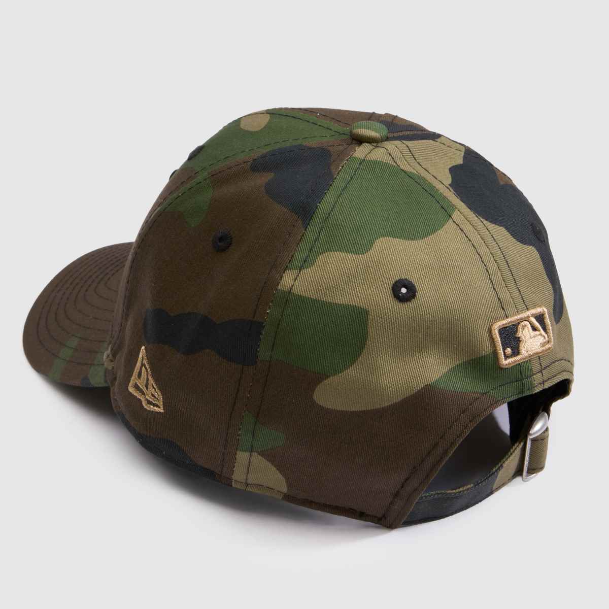 New Era Camo Outline 9forty Cap New Era Camo Outline 9FORTY Cap 7