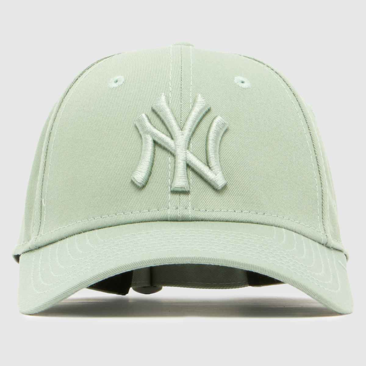 New Era 9FORTY Cap in Light Green New Era 9FORTY Cap