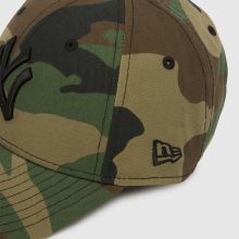 New Era NE LEAGUE CAMO 9FORTY CAP in Multi New Era NE LEAGUE CAMO 9FORTY CAP,3 of 4