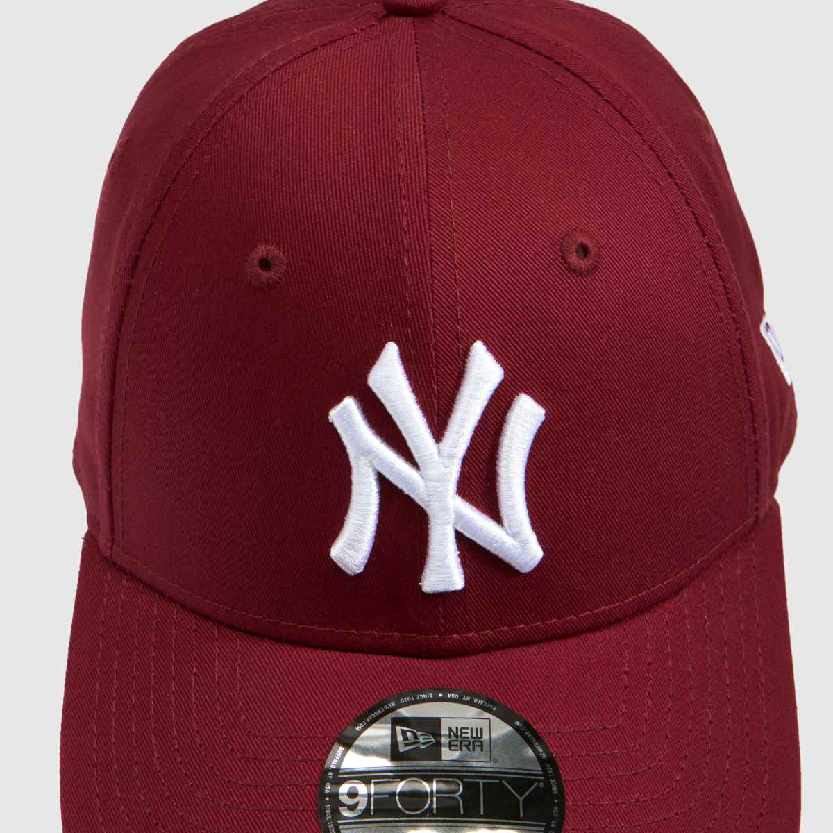 New Era League Essential 9FORTY Cap in Red New Era League Essential 9FORTY Cap 7