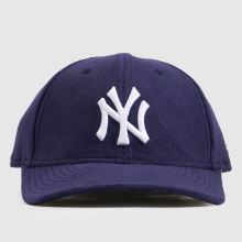 New Era 9FORTY Fleece Cap in Navy New Era 9FORTY Fleece Cap,1 of 4