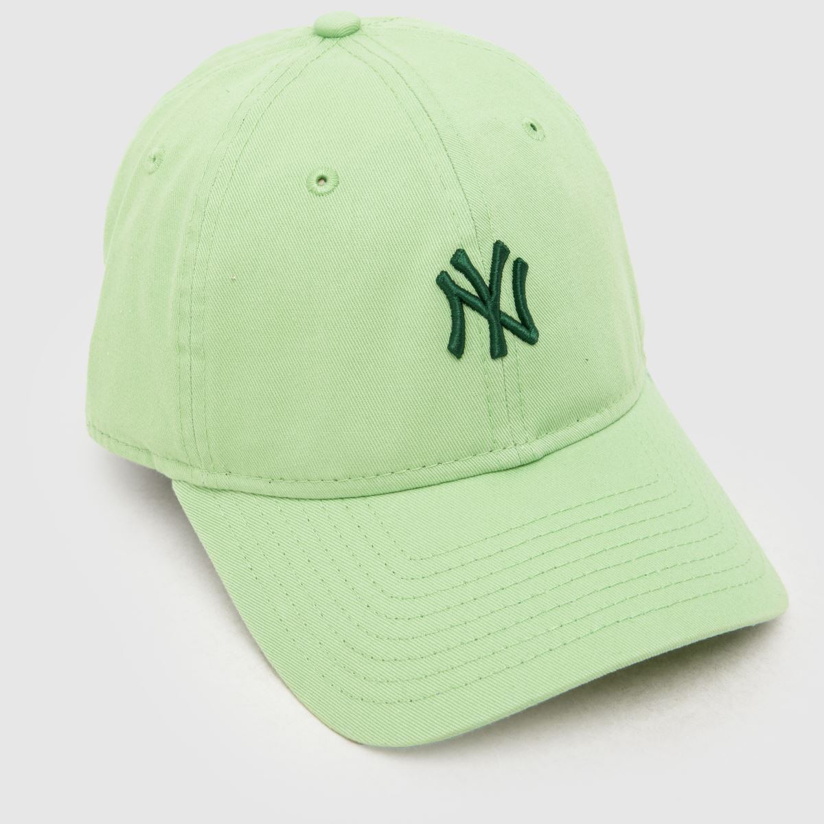 New Era 9TWENTY Yankees Mini Logo Cap in Green Multi New Era 9TWENTY Yankees Mini Logo Cap 1
