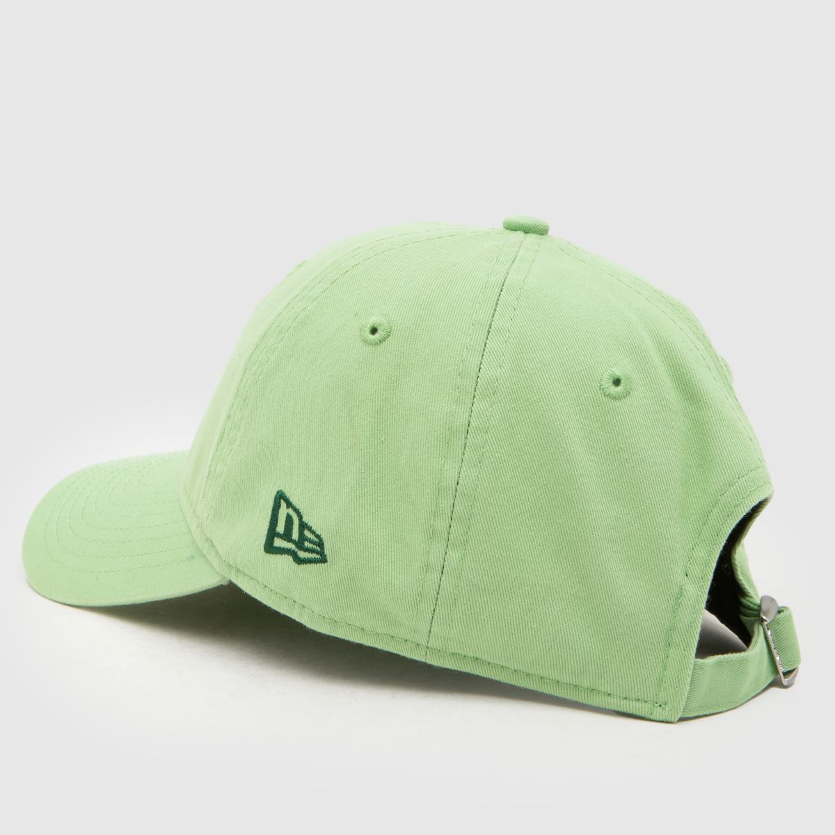 New Era 9TWENTY Yankees Mini Logo Cap in Green Multi New Era 9TWENTY Yankees Mini Logo Cap 7