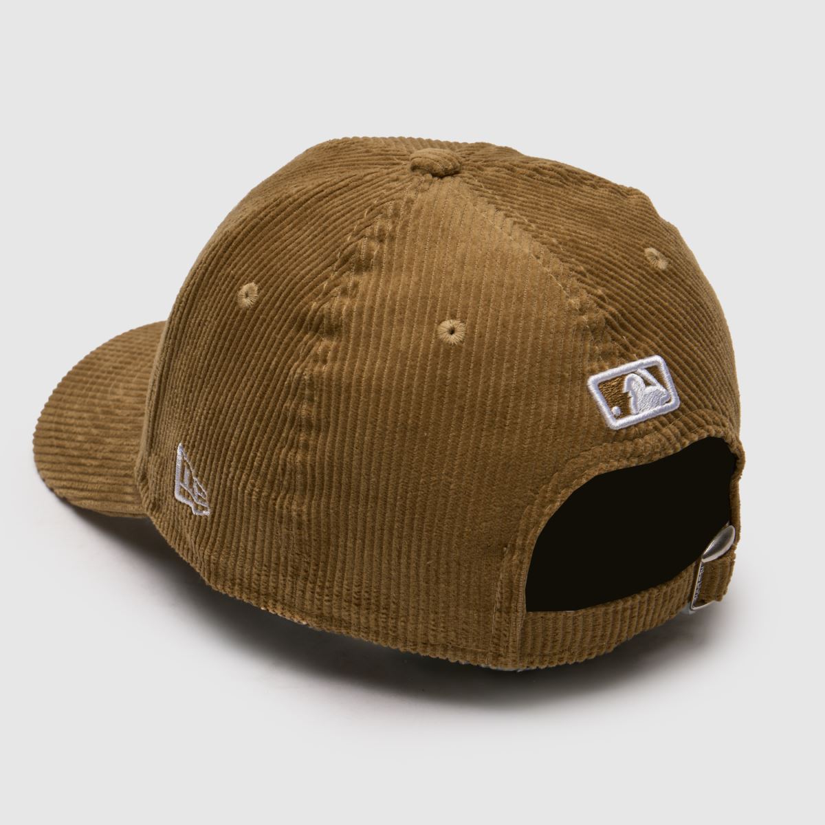 New Era 9FORTY M-Crown Cord Cap in Taupe New Era 9FORTY M-Crown Cord Cap 7