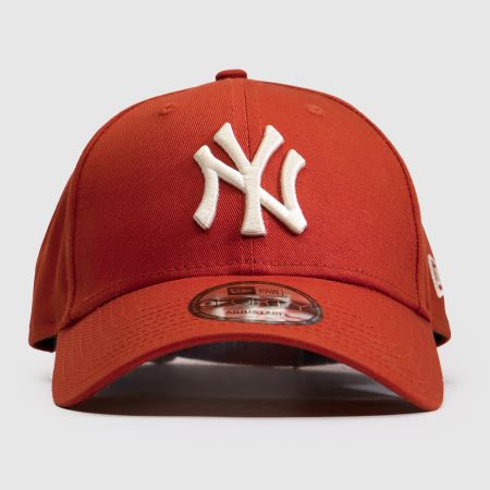 Red New Era League Essential 9FORTY Cap Caps And Hats | schuh