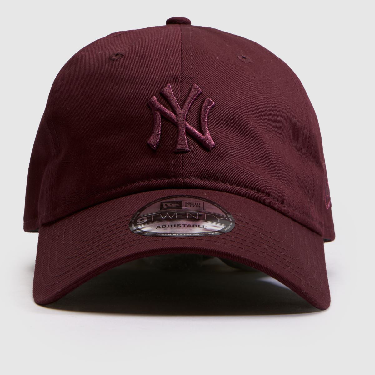 New Era 9TWENTY League Essential Cap in Burgundy New Era 9TWENTY League Essential Cap