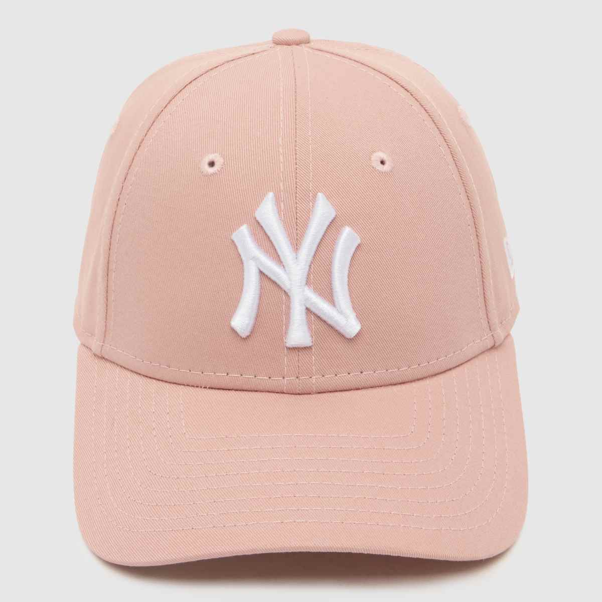 New Era 9FORTY League Essential Cap in Pink New Era 9FORTY League Essential Cap 7