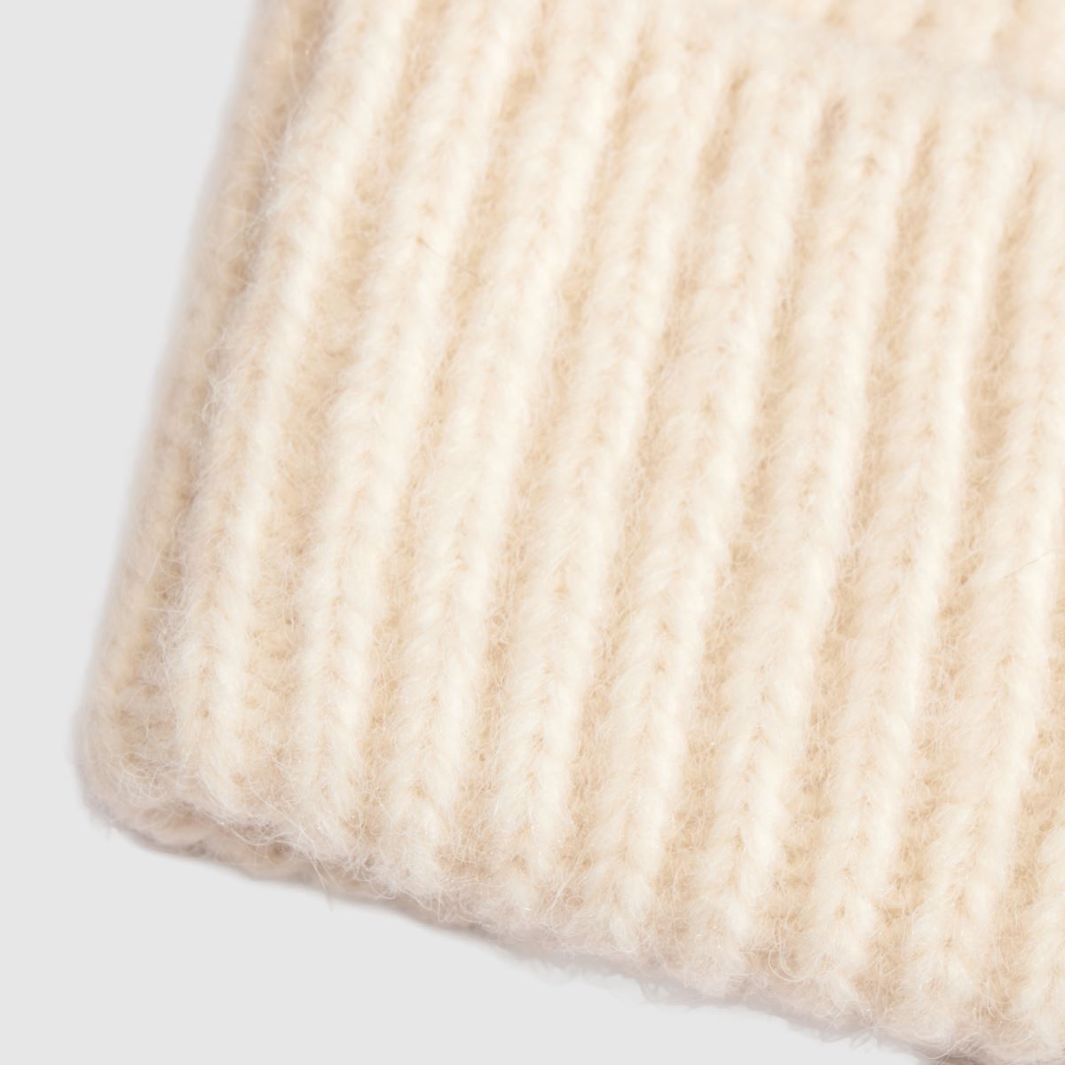Barbour Meryl Soft Knit Beanie in Off-White Barbour Meryl Soft Knit Beanie 7