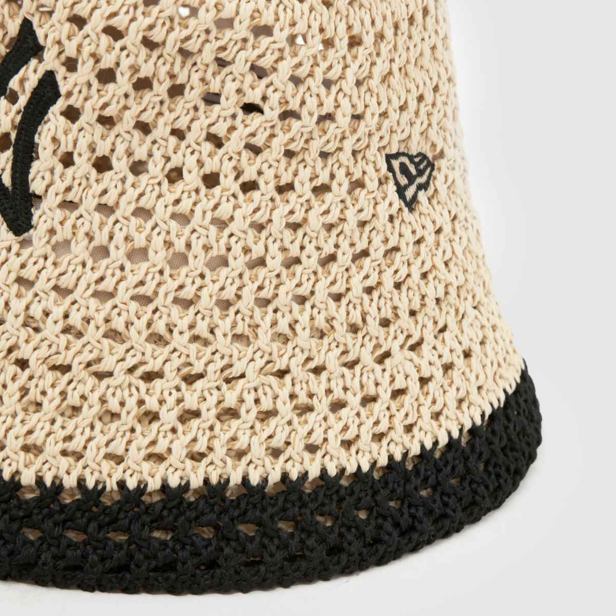 New Era Knitted Bucket Hat in Stone & Black New Era Knitted Bucket Hat 7