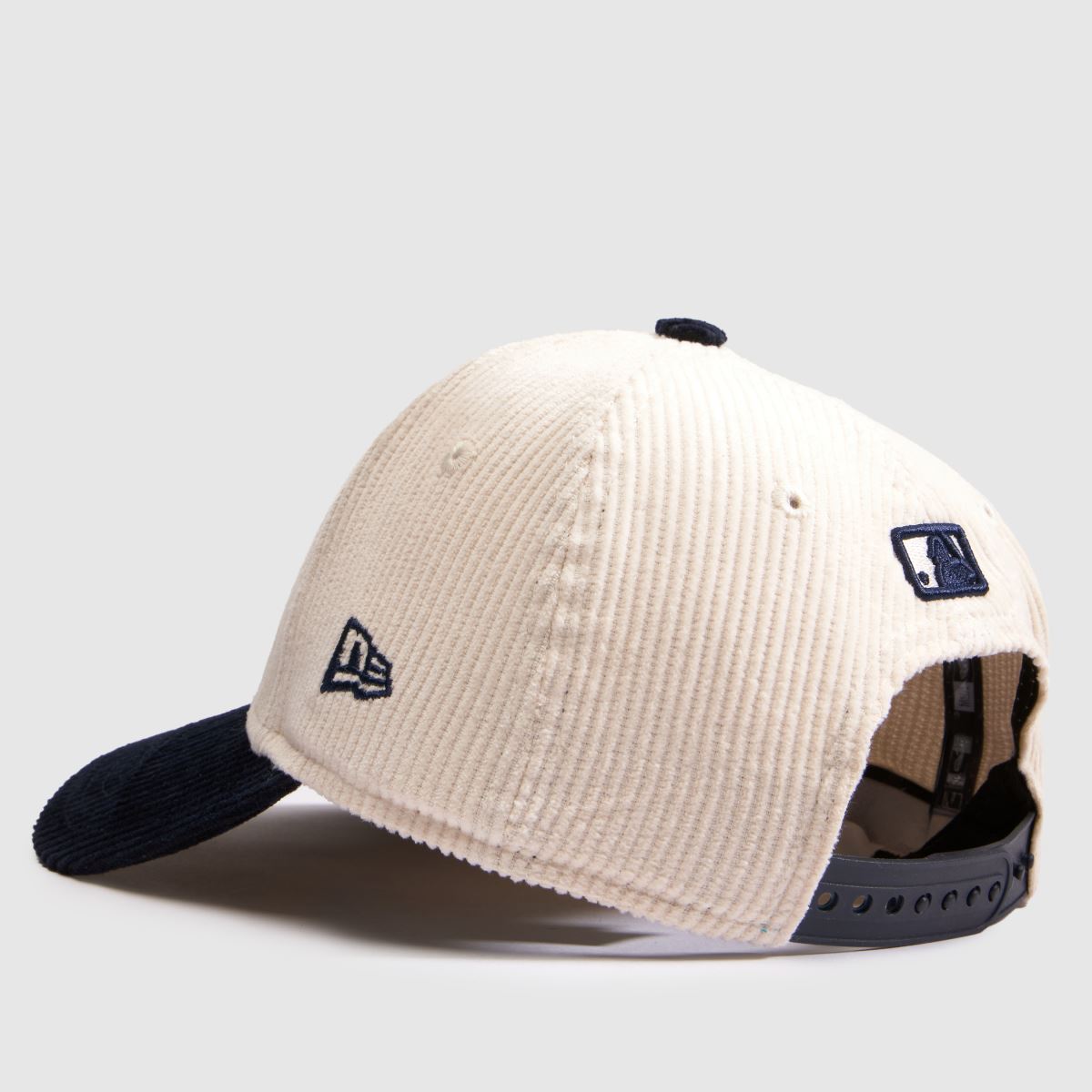New Era Kids 9FORTY Contrast Cord Cap in Navy Multi New Era Kids 9FORTY Contrast Cord Cap 4