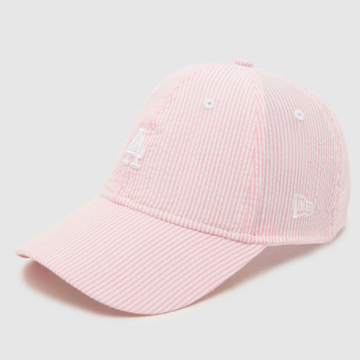 New Era Kids 9TWENTY Seersucker Cap in Pale Pink New Era Kids 9TWENTY Seersucker Cap 1