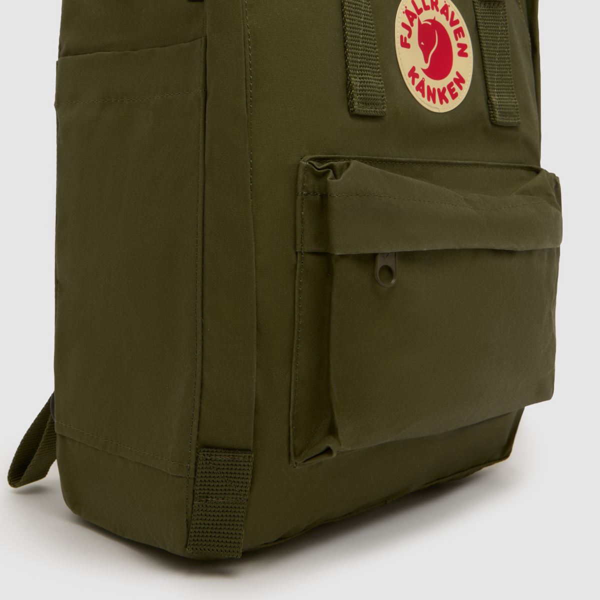 Fjallraven Kanken in Khaki Fjallraven Kanken 7