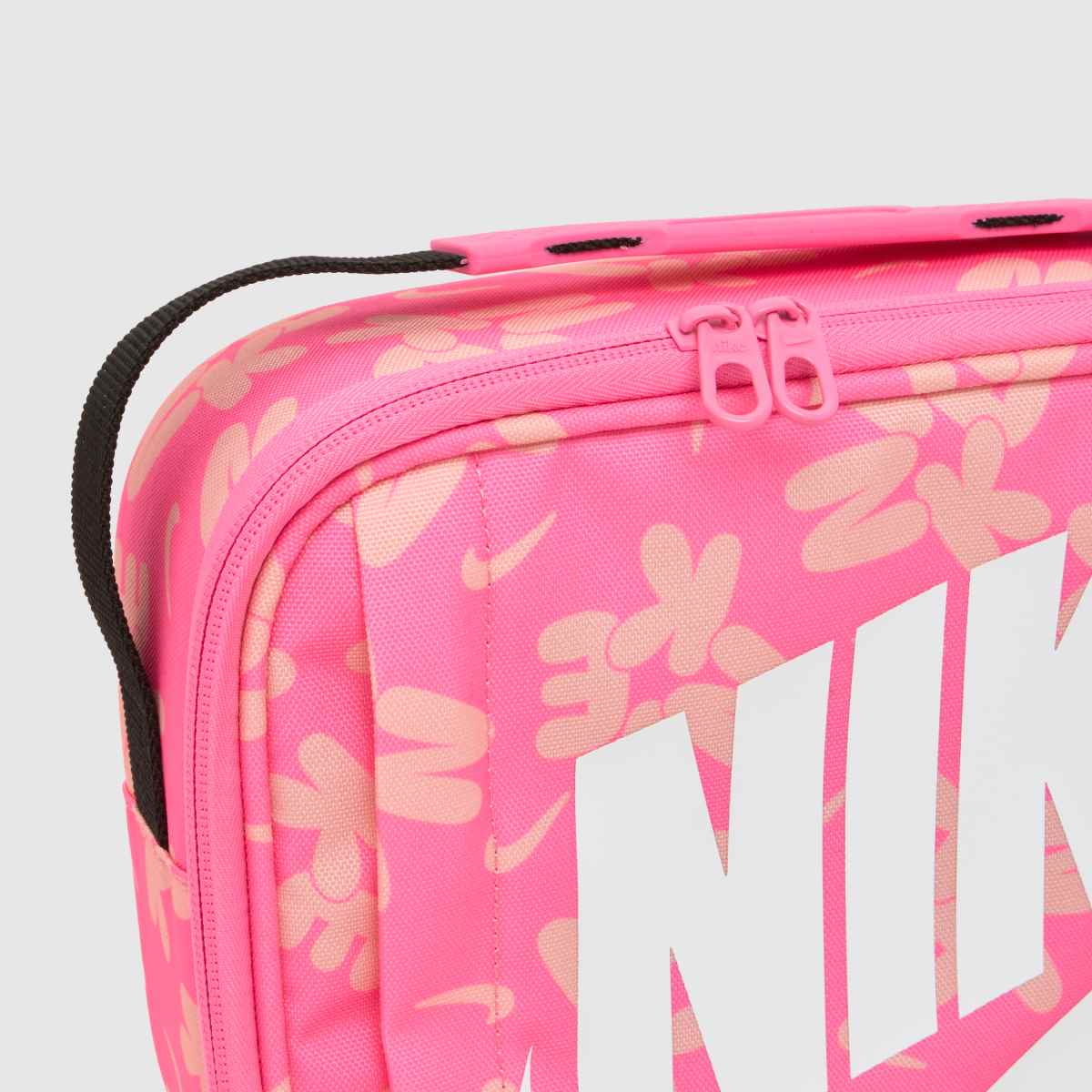 Nike Futura Lunch Bag in Multi Nike Futura Lunch Bag 1