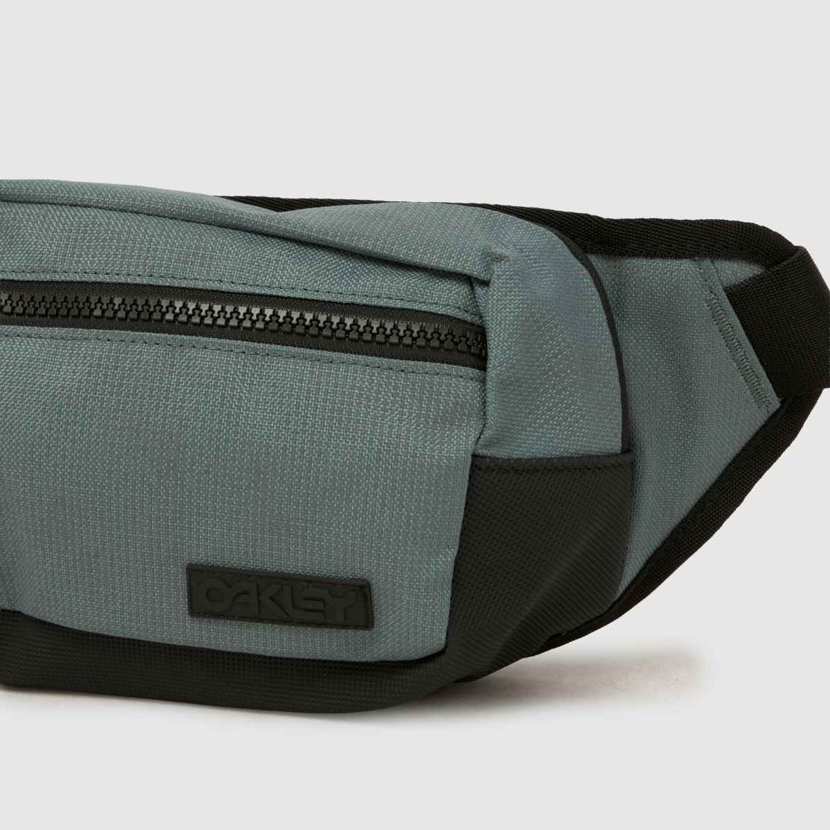 Oakley Transit Belt Bag in Multi Oakley Transit Belt Bag 4