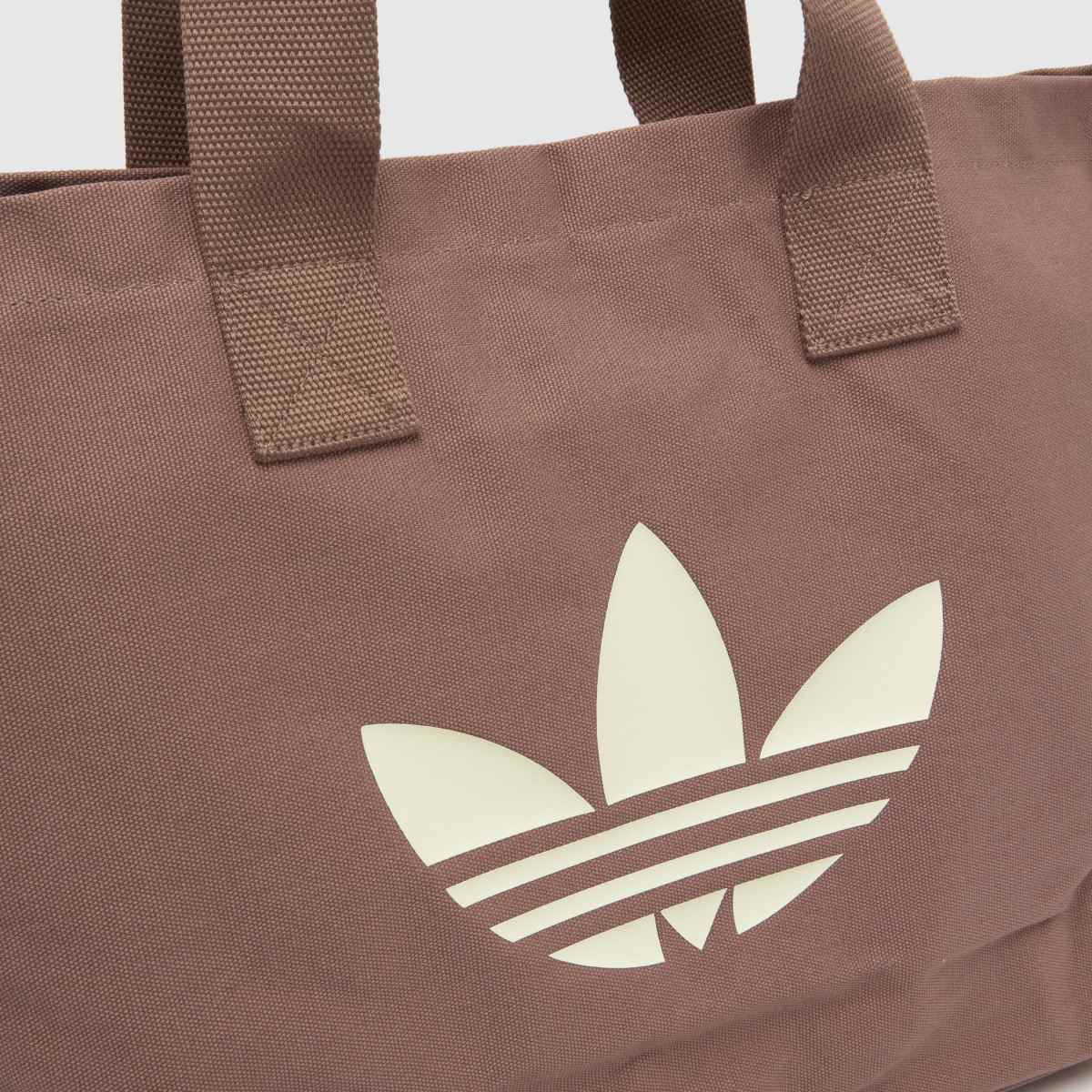 【最安値】ADIDAS Tote Bag Brownトートバッグ adidas - 日本未入荷ADIDAS Tote Bag Brownトートバッグ JV9277の通販